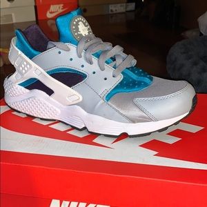 Nike AirHurache sneakers